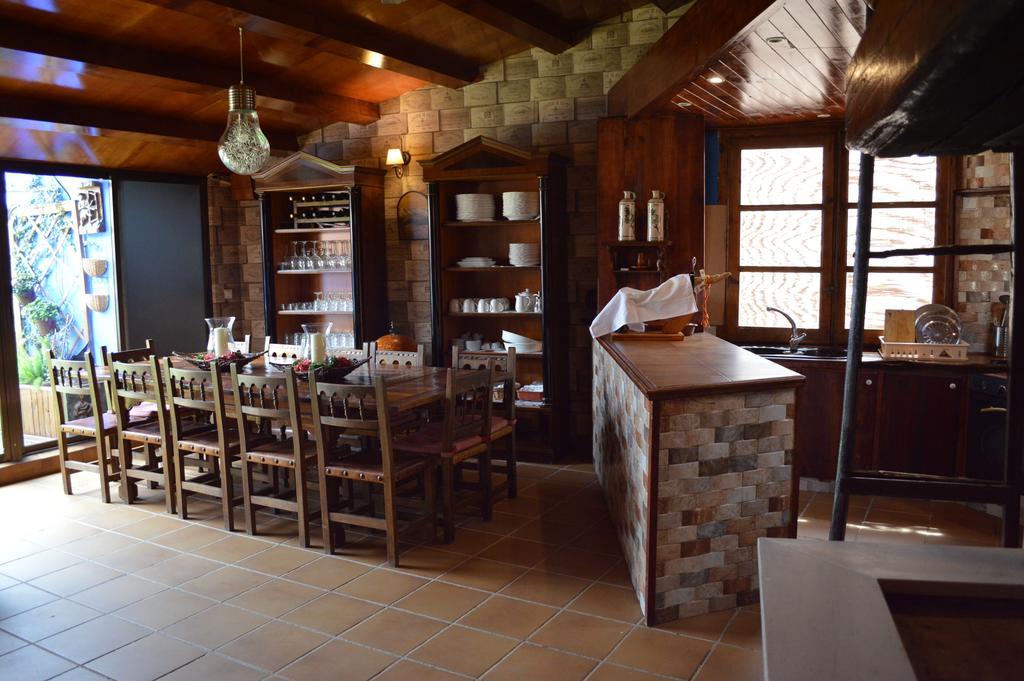 Hotel Casa Escosa à Albalate del Arzobispo Extérieur photo
