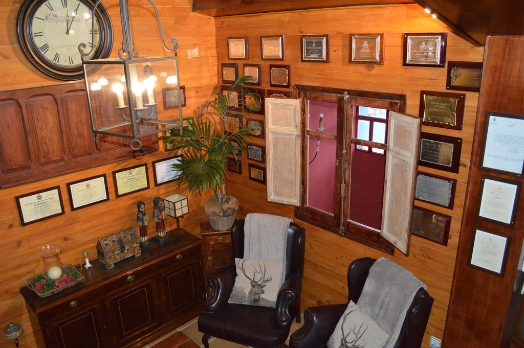 Hotel Casa Escosa à Albalate del Arzobispo Extérieur photo