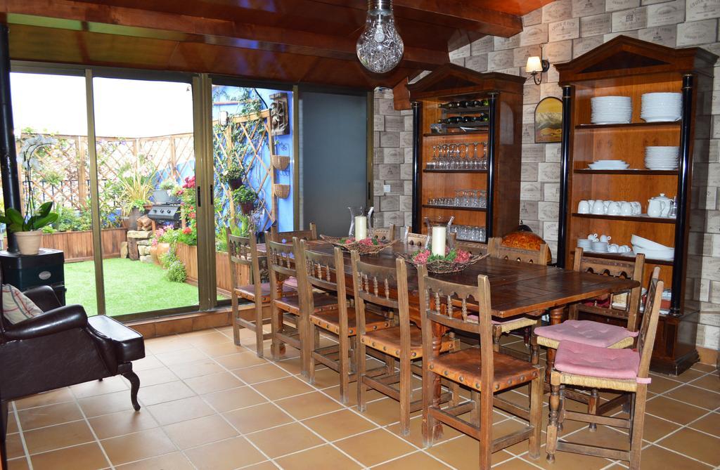 Hotel Casa Escosa à Albalate del Arzobispo Extérieur photo
