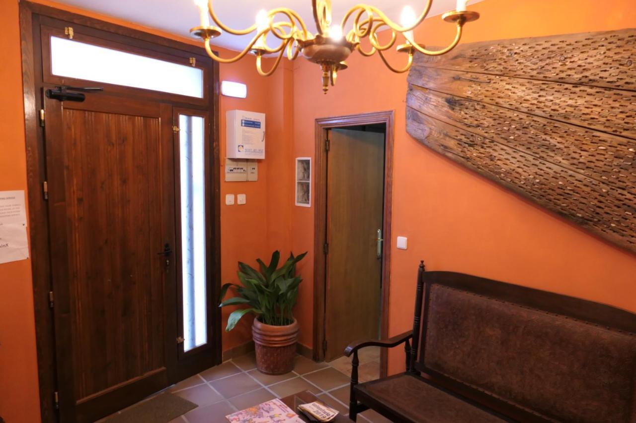 Hotel Casa Escosa à Albalate del Arzobispo Extérieur photo